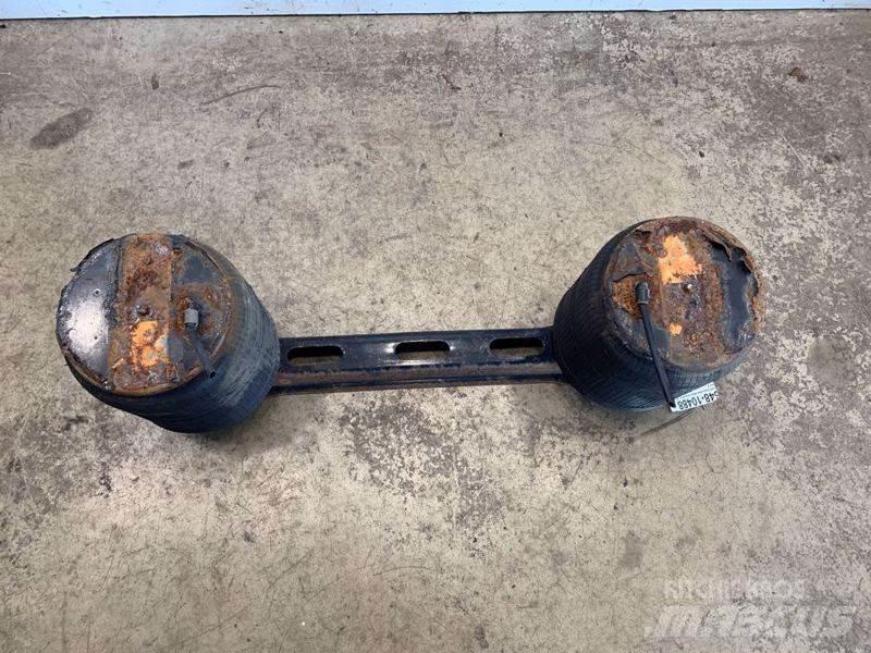 Volvo  Sasiuri si suspensii