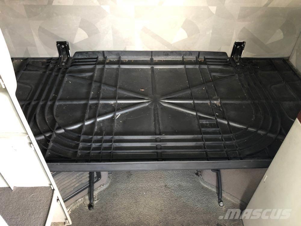 Volvo VNL Cabine si interior