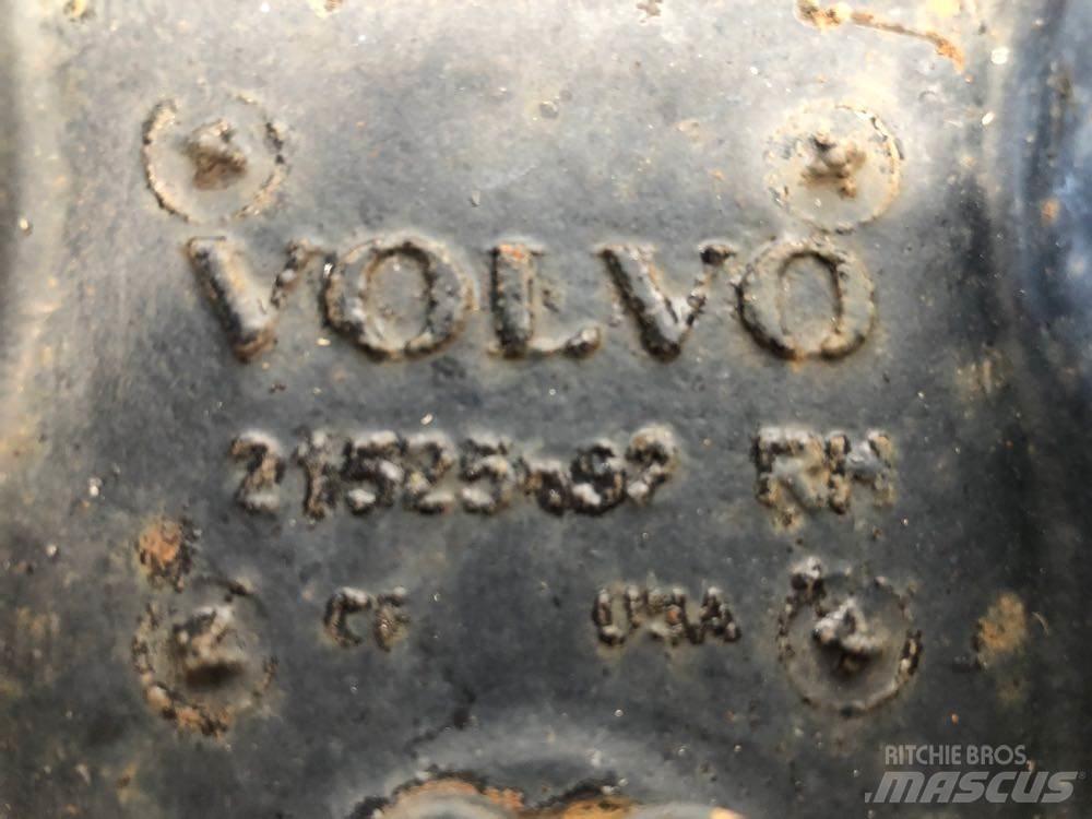 Volvo VNL Sasiuri si suspensii