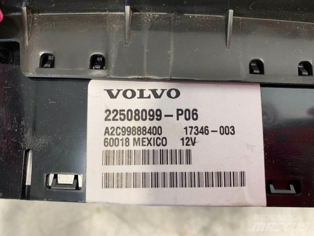 Volvo VNL Electronice