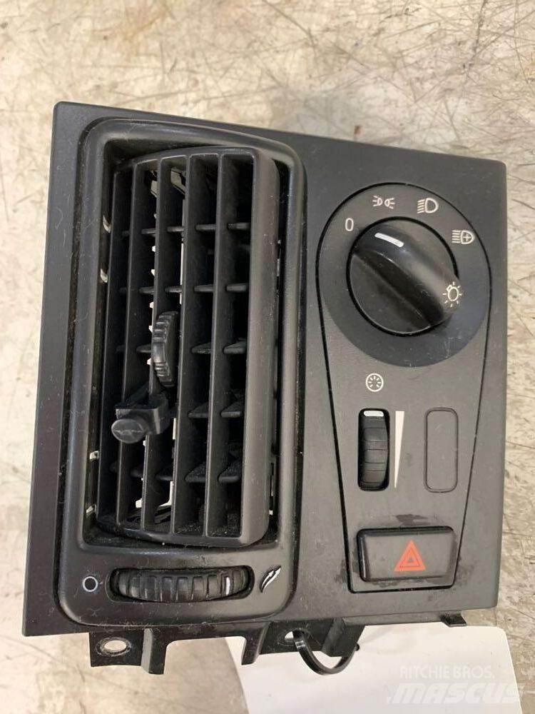 Volvo VNL Electronice