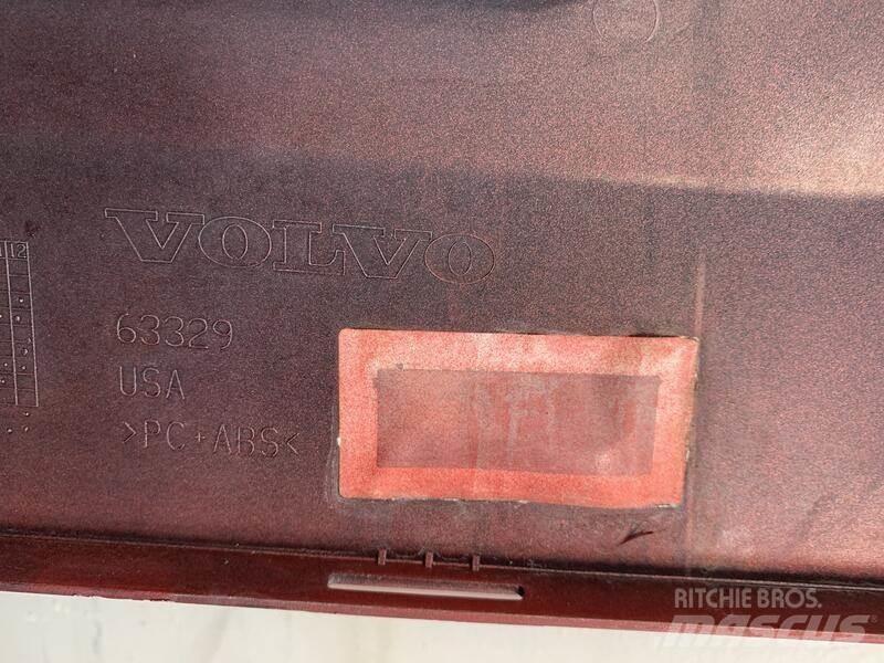 Volvo VNL Cabine si interior