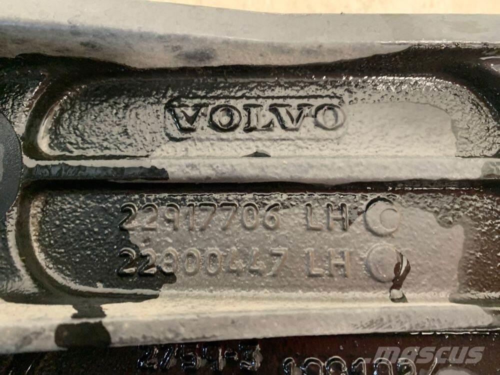 Volvo VNL Cabine si interior