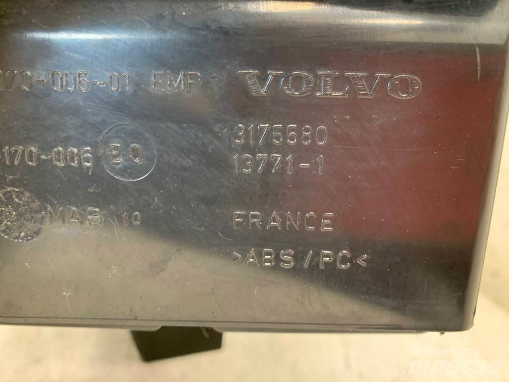 Volvo VNL Electronice
