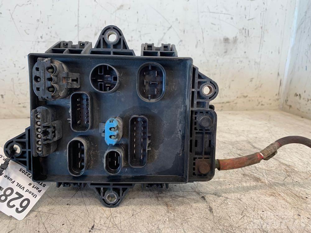 Volvo VNL Electronice