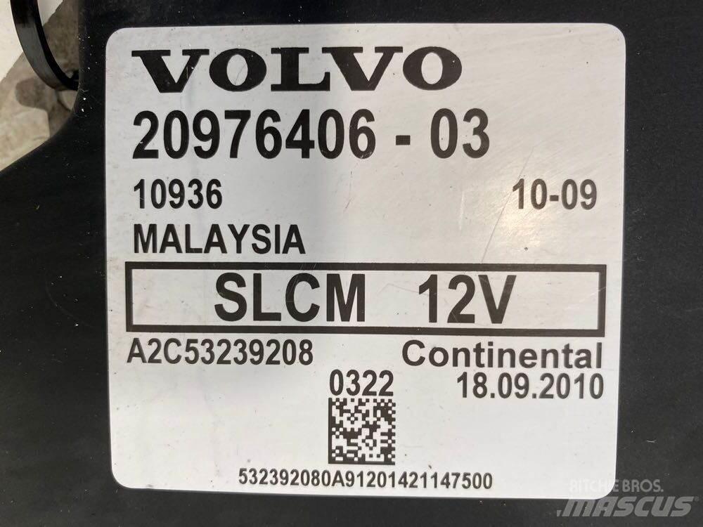 Volvo VNL Cabine si interior