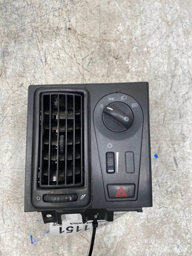 Volvo VNL Electronice