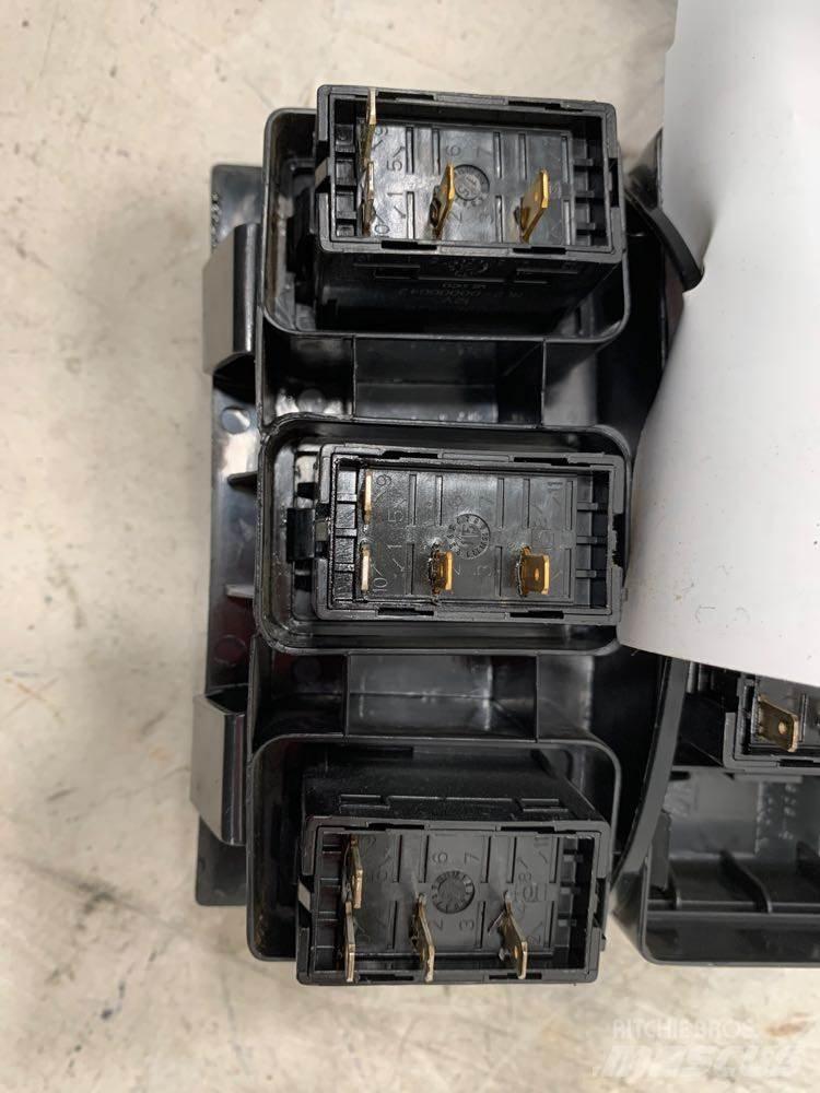 Volvo VNL Electronice