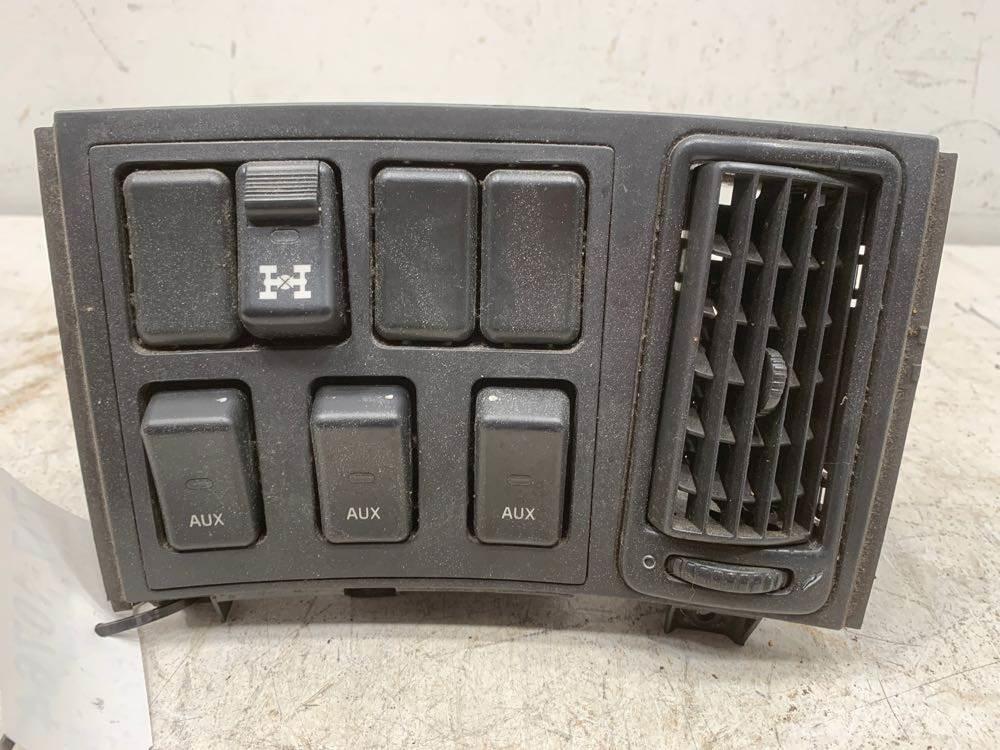 Volvo VNL Electronice