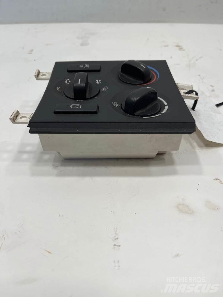 Volvo VNM Electronice