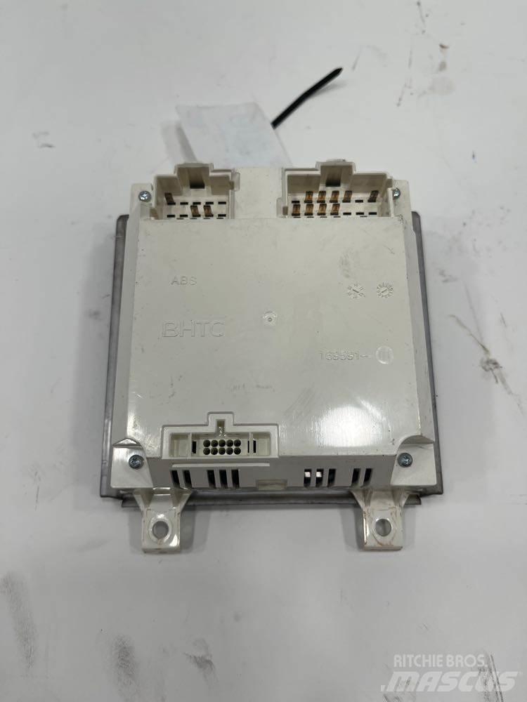 Volvo VNM Electronice