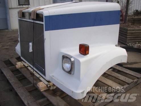 Volvo WC Cabine si interior