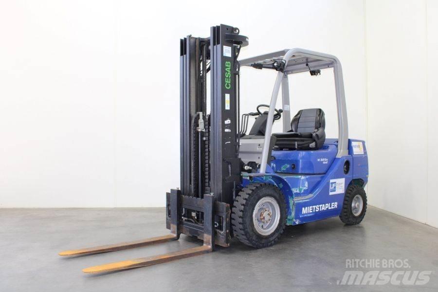 Cesab M 325 D Stivuitor diesel
