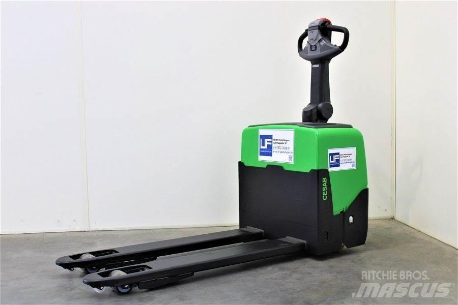 Cesab P113 Transpaleta manuala