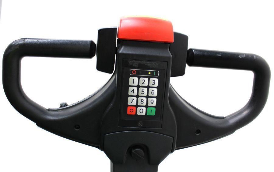 Cesab S 212 / 450 Transpaleta manuala