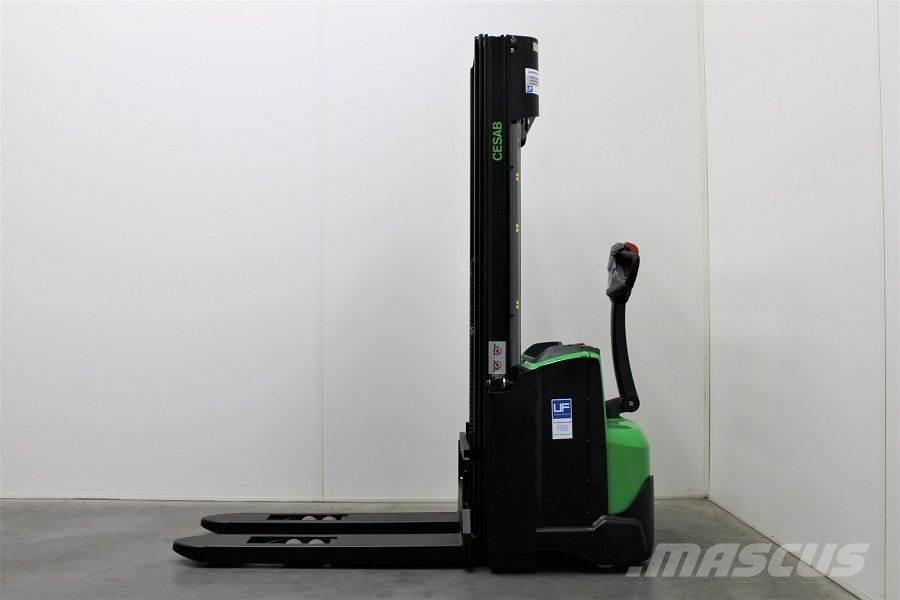 Cesab S 214 / 445 Transpaleta manuala
