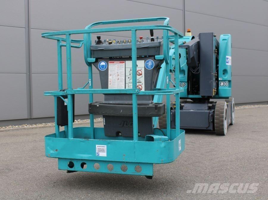 JLG E 300 AJP Nacele cu brat articulat