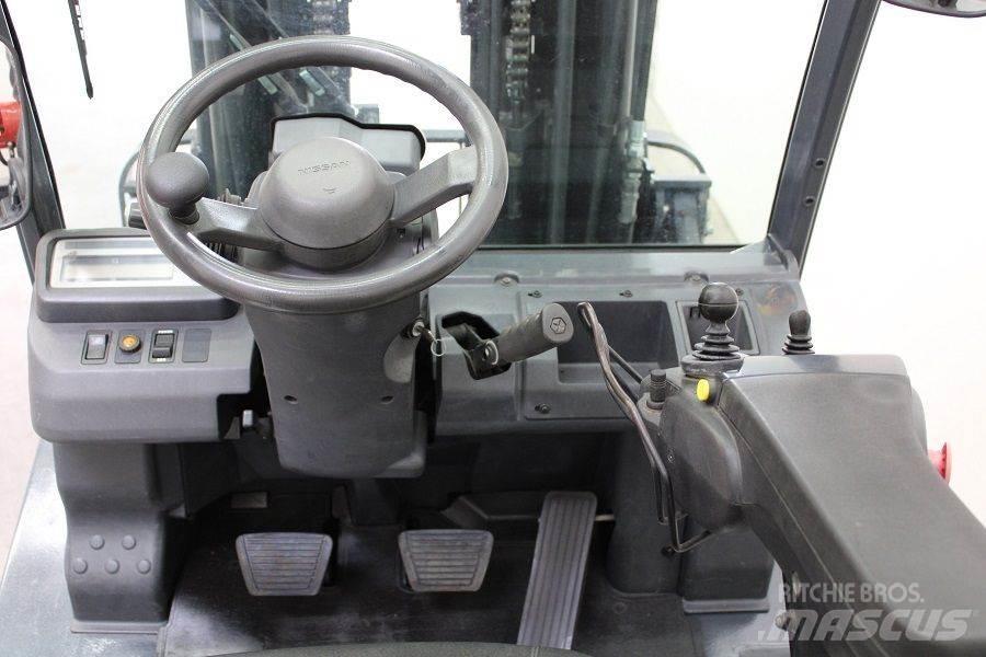 Nissan U1D2A20LQ Stivuitor GPL