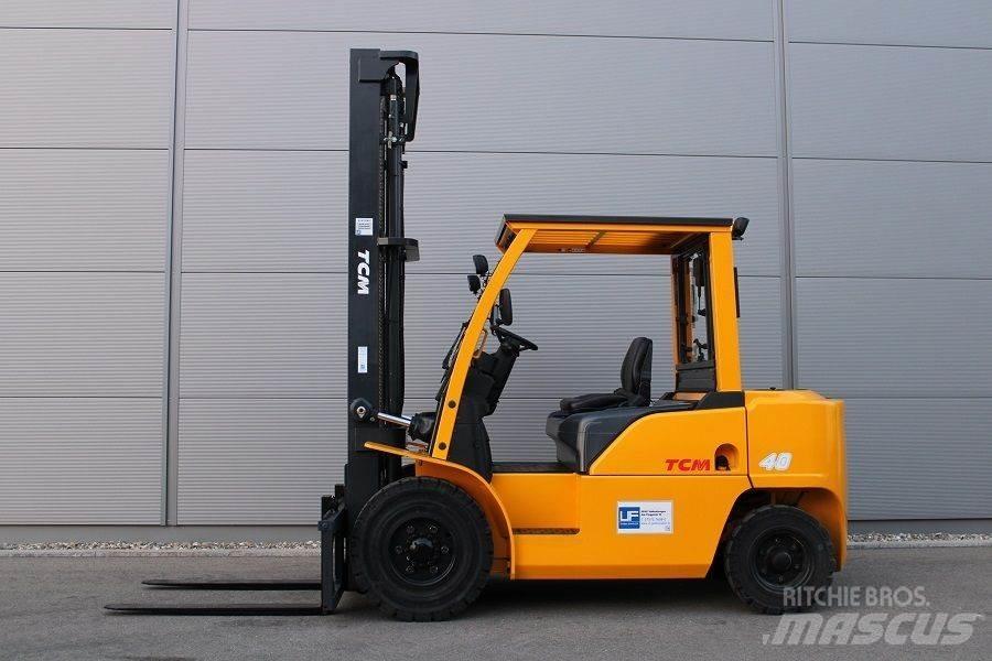 TCM D-1-F-A-40-Q Stivuitor diesel