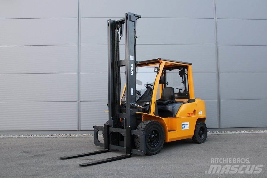 TCM D-1-F-A-40-Q Stivuitor diesel
