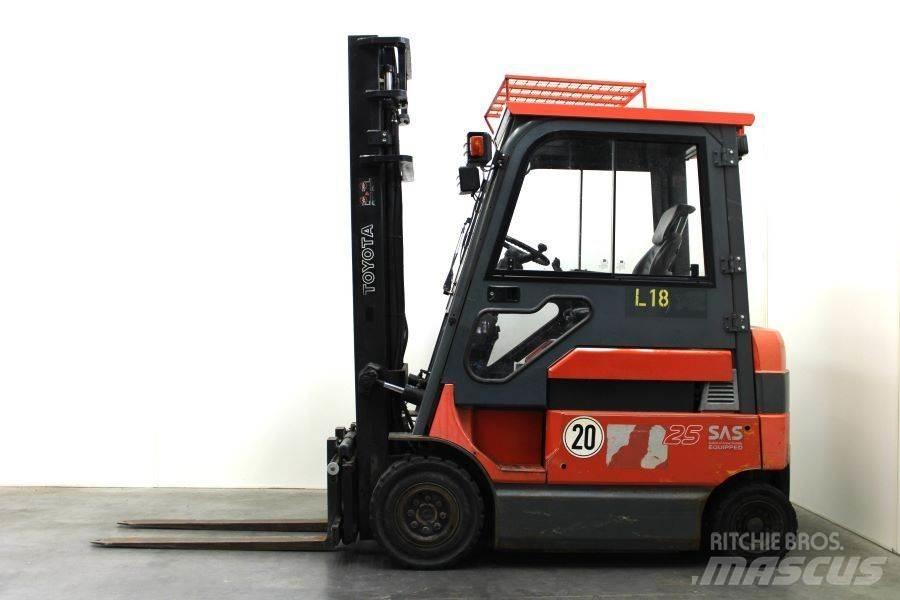 Toyota 7FBM25 Stivuitor electric
