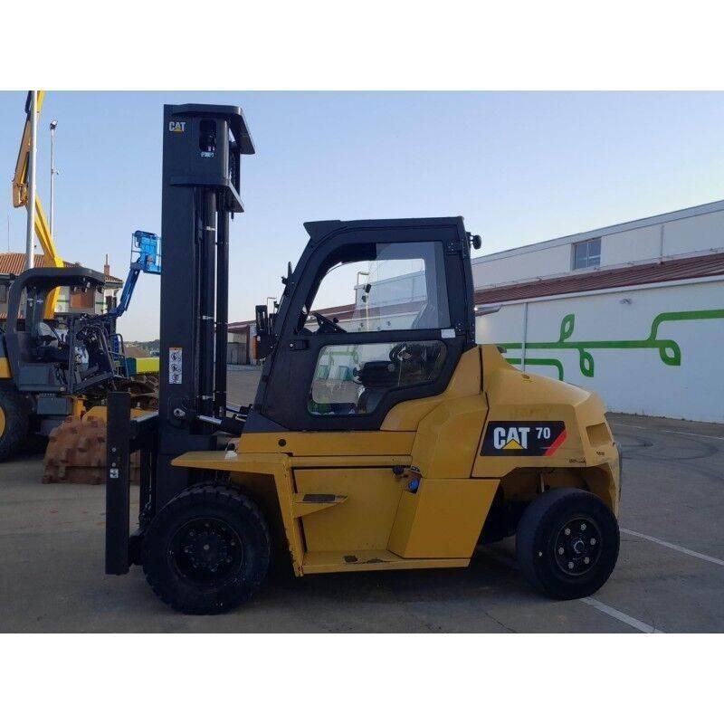 CAT DP70N1 Masini de teren dificil