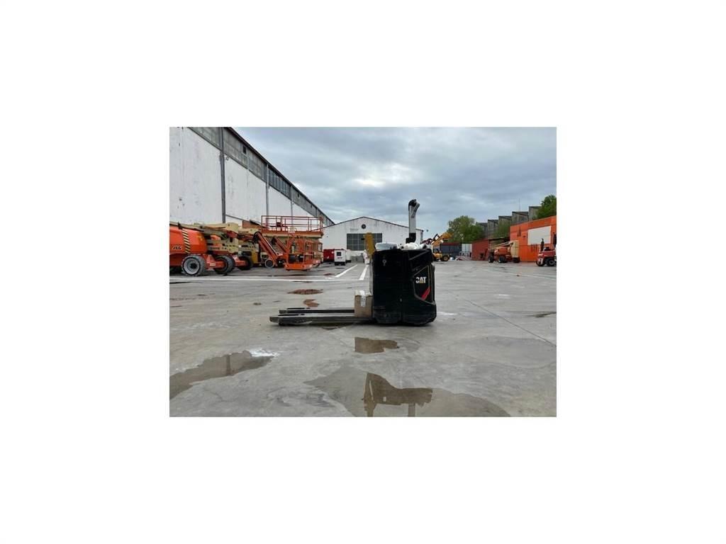 CAT NPV20N2 Transpaleta manuala