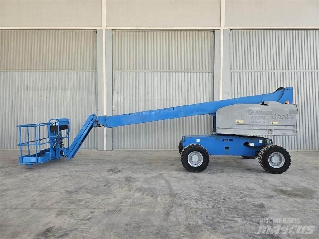 Genie S-45 Nacele cu brat telescopic