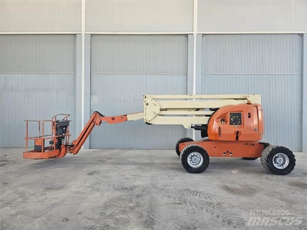 JLG 510AJ Nacele cu brat articulat