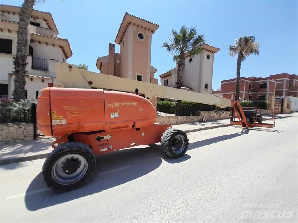 JLG 860SJ Nacele cu brat telescopic
