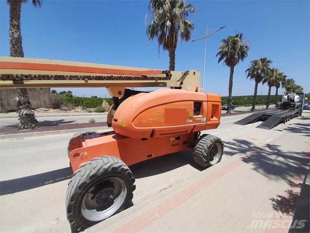 JLG 860SJ Nacele cu brat telescopic