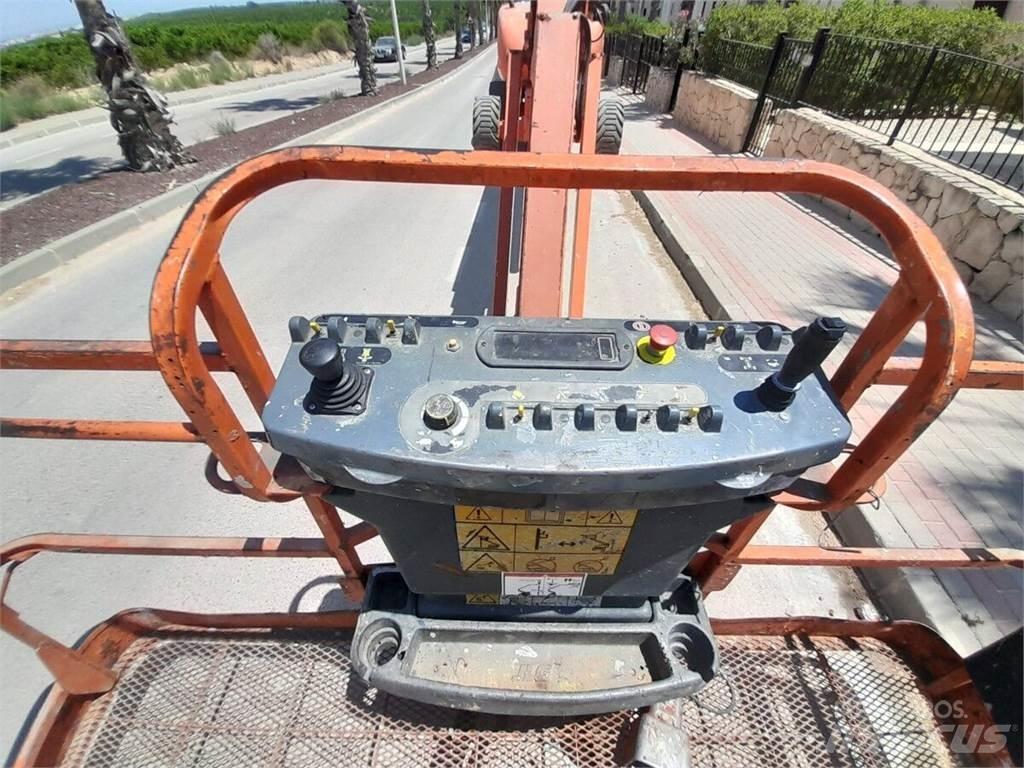JLG 860SJ Nacele cu brat telescopic