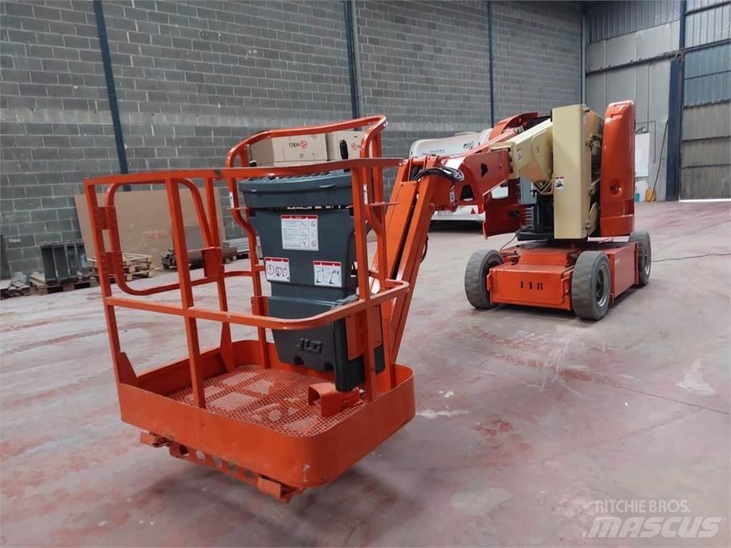 JLG E300AJP Nacele cu brat articulat