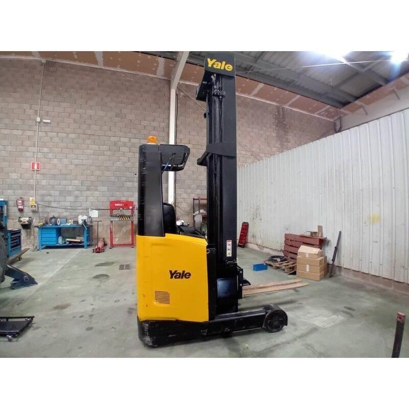 Yale MR14 Stivuitor cu catarg retractabil