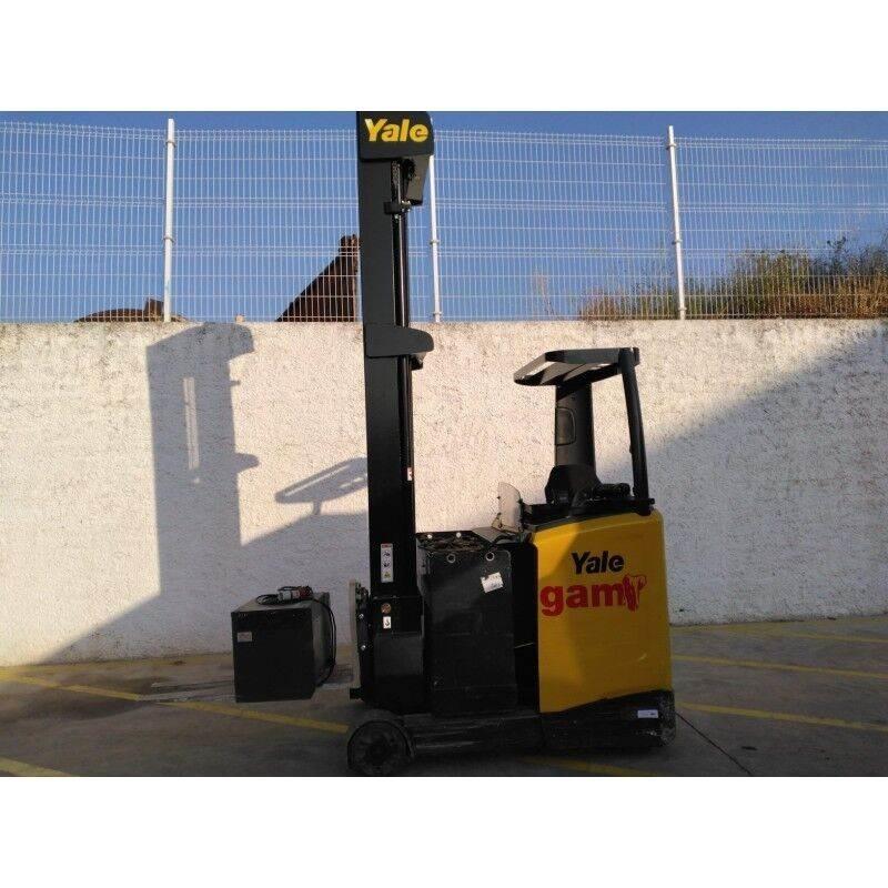 Yale MR14 Stivuitor cu catarg retractabil