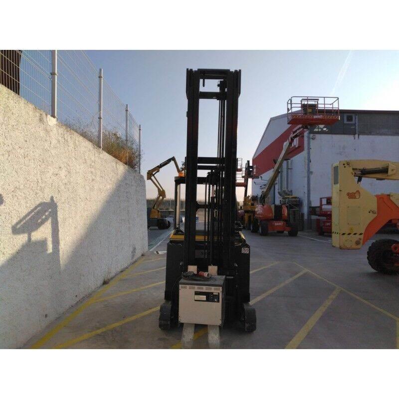 Yale MR14 Stivuitor cu catarg retractabil