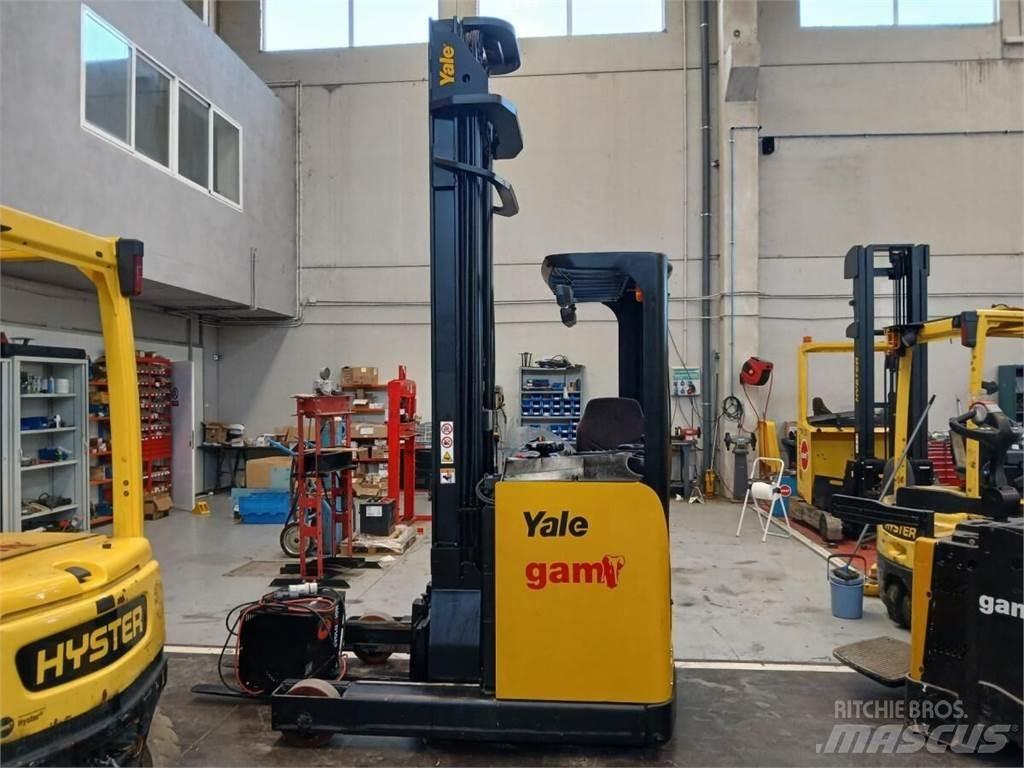 Yale MR14H Stivuitor cu catarg retractabil