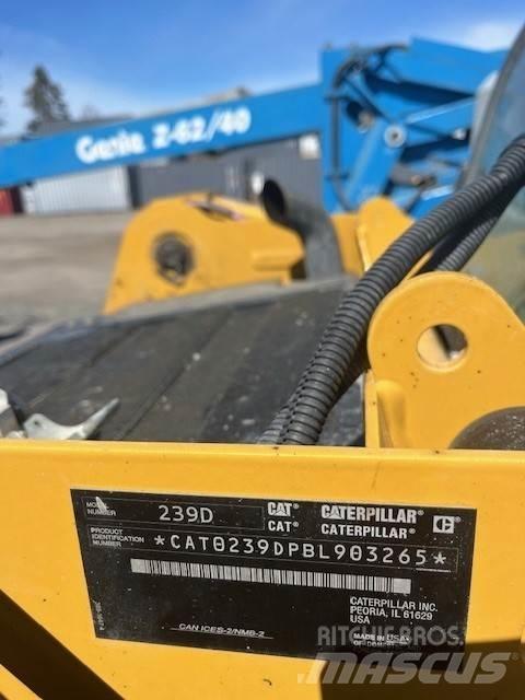 CAT 239D Autotractoare