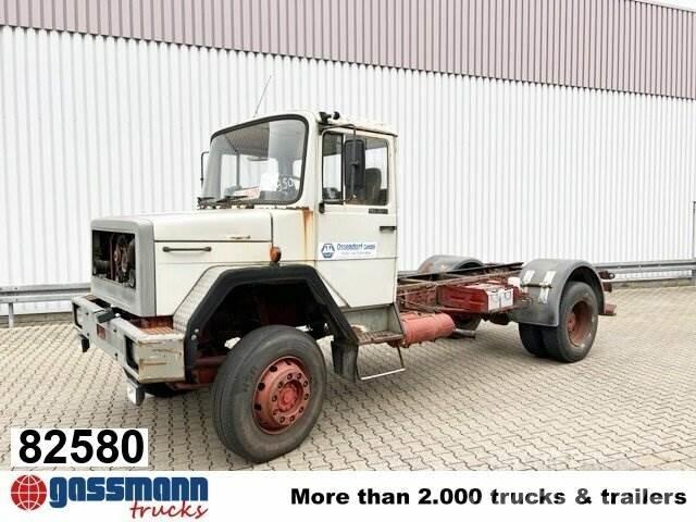 Iveco 150-16 4x2 Camion cabina sasiu