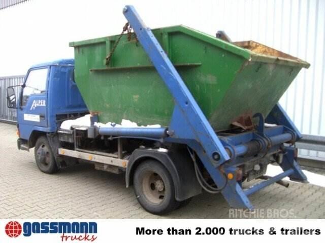Mitsubishi Canter 4x2 Camioane Demontabile