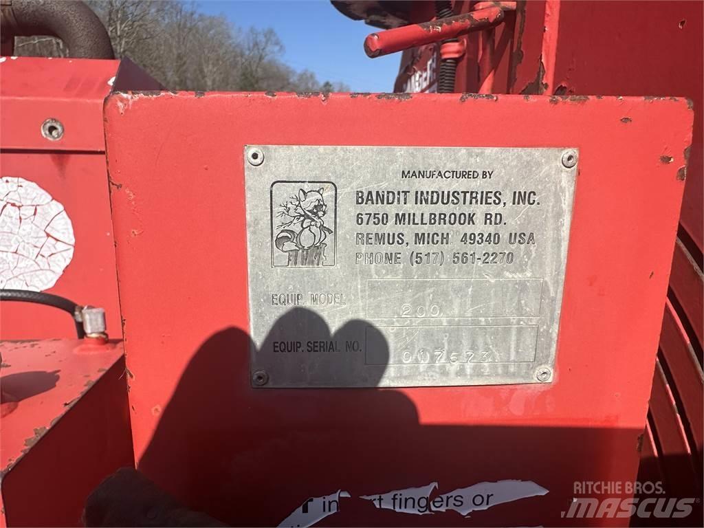 Bandit 200 Masini de tocat lemn