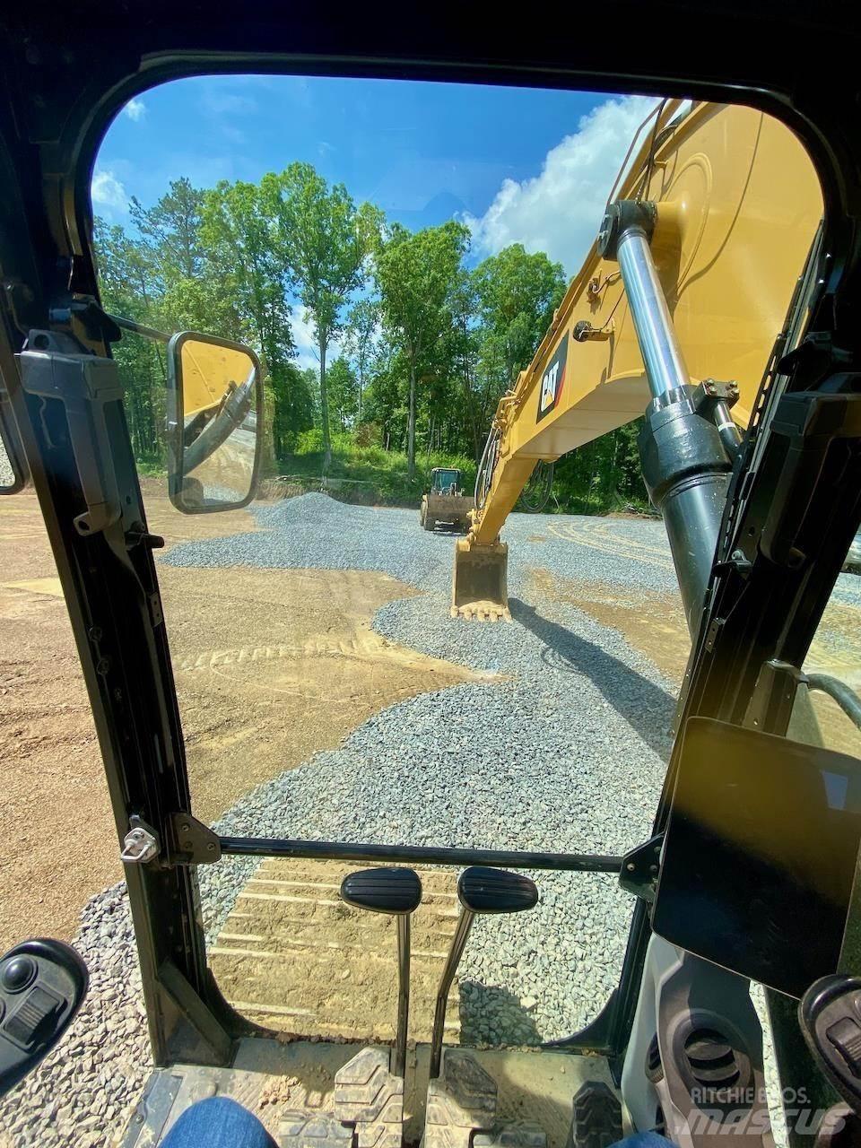 CAT 336 Excavatoare pe șenile
