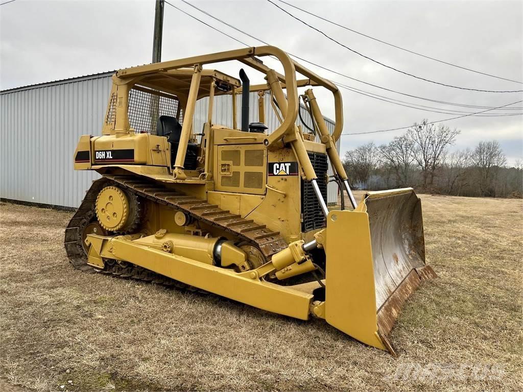 CAT D6H XL Buldozere pe senile