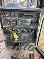 CAT D6R XL Buldozere pe senile