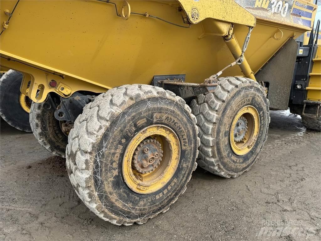 Komatsu HM300-5 Transportoare articulate