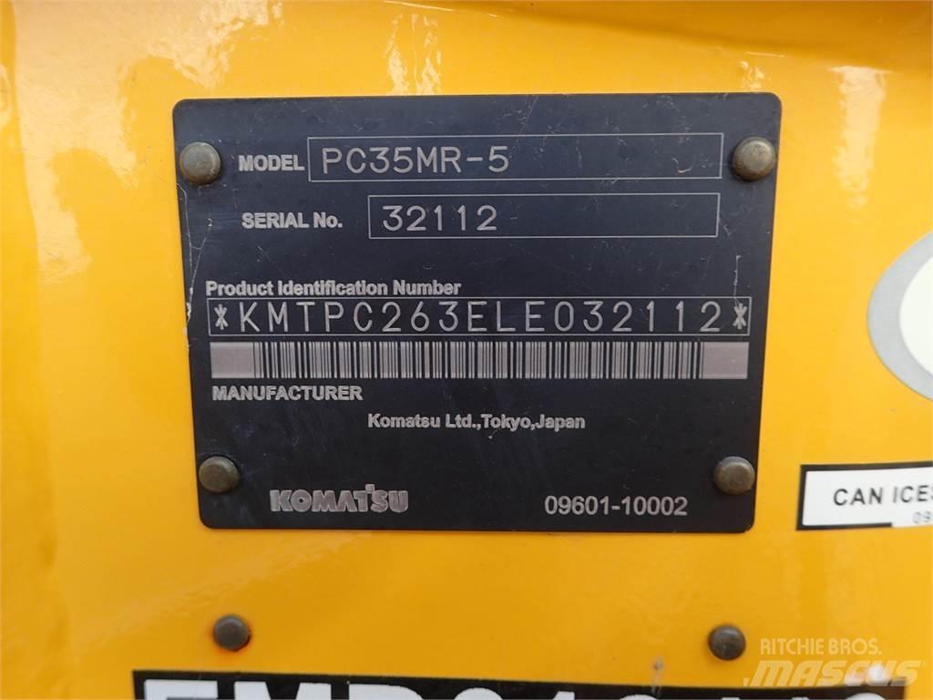 Komatsu PC35MR-5 +1 Excavatoare pe șenile
