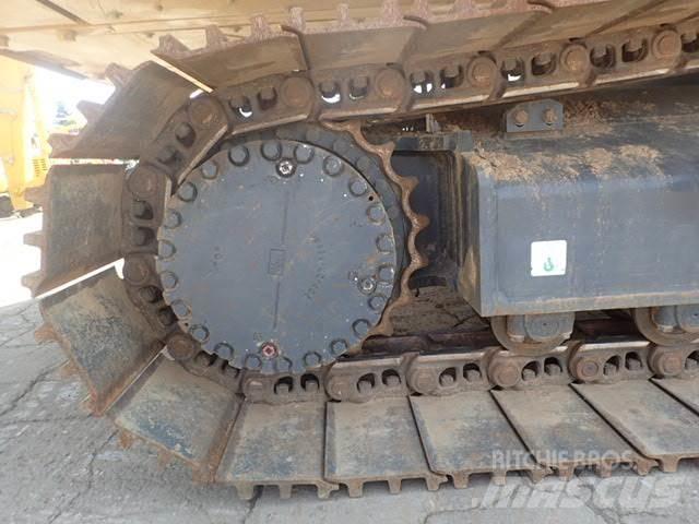 Komatsu PC360LC-11 +1 Excavatoare pe șenile
