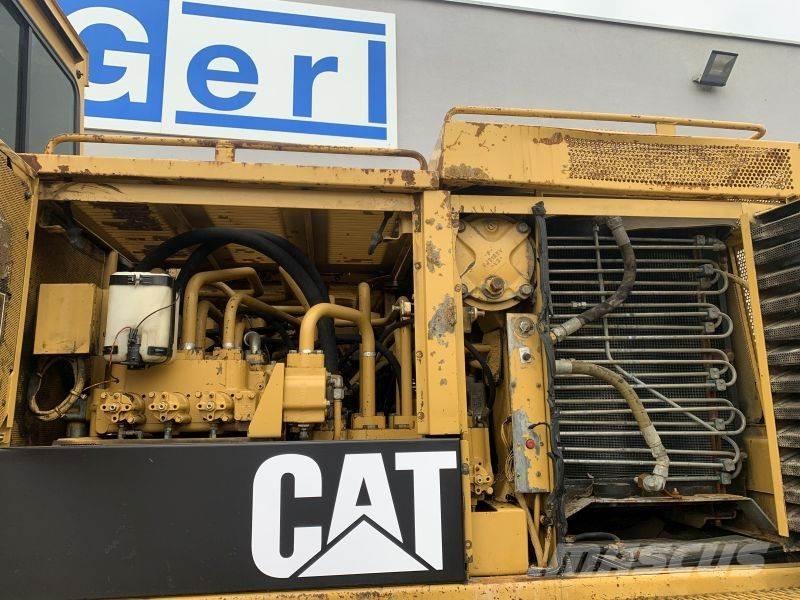 CAT 231 D Excavatoare pe șenile
