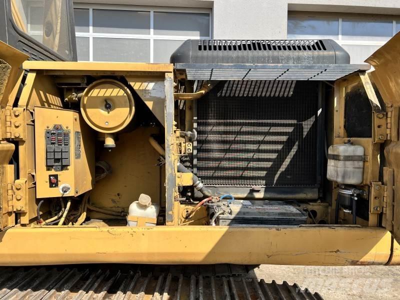 CAT 322 L Excavatoare de demolare