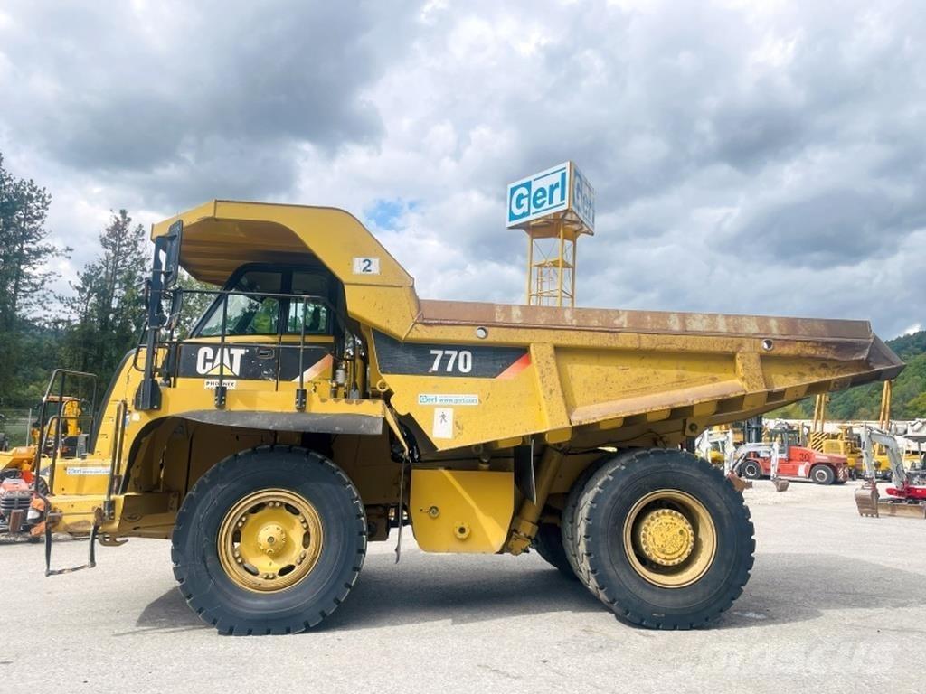 CAT 770 Transportoare articulate